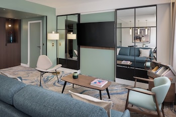 Executive Suite, 2 Bedrooms, City View