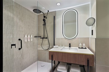 Executive Room, 1 King Bed