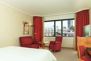 Club Floor, Club Room, 1 Queen Bed