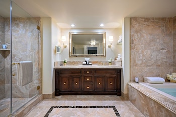 Premier Room, Accessible