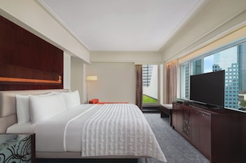 Diplomatic Suite, Club Lounge Access, 1 Bedroom Larger Suite