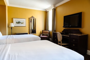 Double Queen Room (24/7 Front Desk)