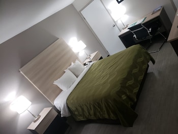 Room, 1 Queen Bed, Accessible, Non Smoking