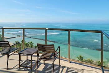 Deluxe Ocean Front