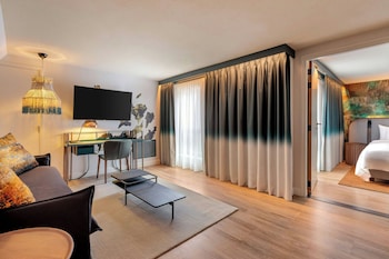 Junior Suite, 1 Double Bed, Non Smoking