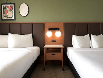 Economy Room, 2 Double Beds