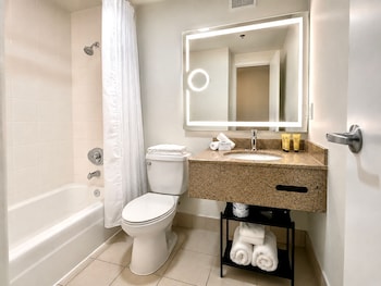 Classic Room, 1 King Bed