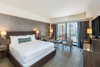 Premier Room, 1 King Bed