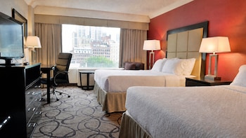Standard Room, 2 Queen Beds (High Floor)
