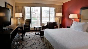 Standard Room, 1 King Bed, Balcony