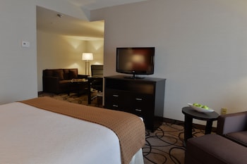 Standard Room, 1 Queen Bed, Accessible Bathtub (Mobility)