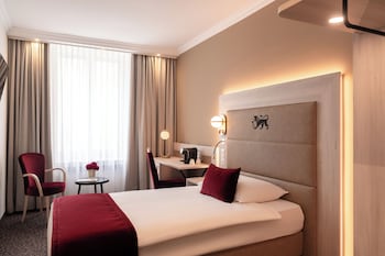 Deluxe Single Room