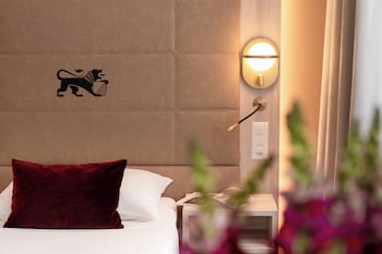 Deluxe Single Room