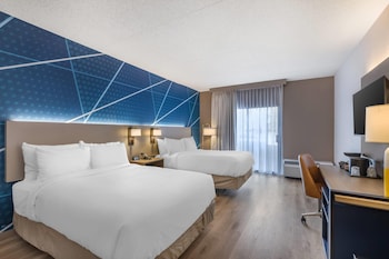 Room, 2 Queen Beds, Accessible, Non Smoking