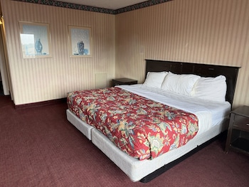 King Bed Budget Non-Smoking