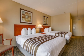 Standard Room, 2 Double Beds, Non Smoking, Patio