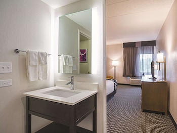 Deluxe Room, 1 King Bed, Non Smoking