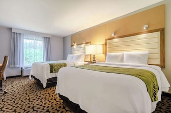 Room, 2 Queen Beds, Non Smoking (Upgrade)
