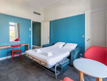 Suite, 1 Queen Bed