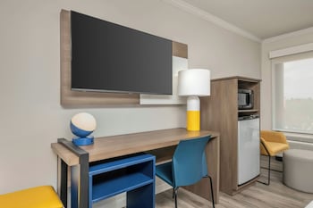 Room, 1 King Bed
