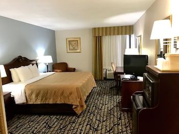 Standard Room, 1 King Bed, Non Smoking