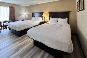 Room, 2 Queen Beds, Non Smoking