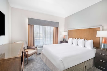 Suite, 1 King Bed, Non Smoking, Jetted Tub