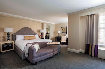 Room, 1 King Bed (Hearing Accessible)