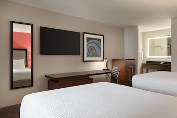 Room, 2 Queen Beds, Non Smoking
