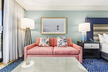 Room, 1 King Bed with Sofa bed, Partial View