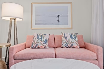 Deluxe Room, 2 Queen Beds, Accessible (Mobility & Hearing, Roll-in Shower)