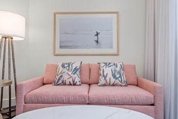 Deluxe Room, 2 Queen Beds, Accessible (Mobility & Hearing, Roll-in Shower)