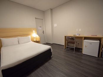 Room, 1 Queen Bed, Accessible