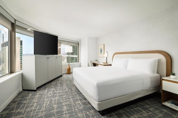 Room, 1 King Bed (Panoramic View)