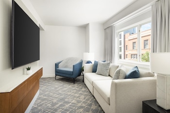 Junior Suite, 1 King Bed