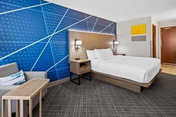 Standard Room, 1 King Bed, Non Smoking