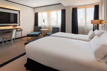Premium Room (The Level Lounge Acces)