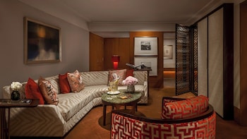 King Suite - City View