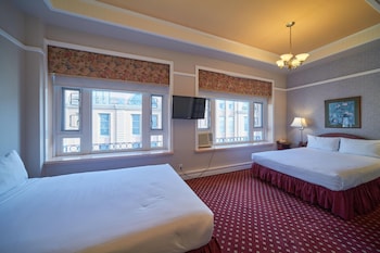 Deluxe Room, 2 Queen Beds, Non Smoking, City View