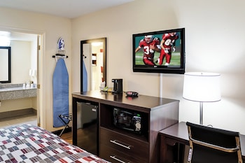 Superior Room, 1 King Bed, Accessible, Non Smoking