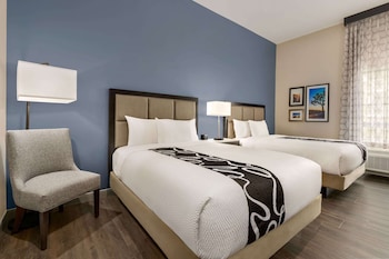 Standard Room, 2 Queen Beds, Non Smoking