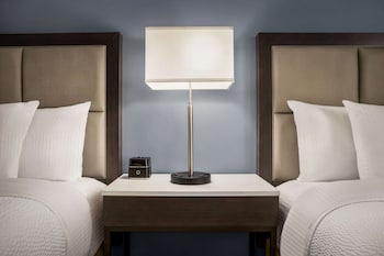Standard Room, 2 Queen Beds, Non Smoking