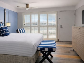 Room, 1 King Bed, Accessible, Bay View