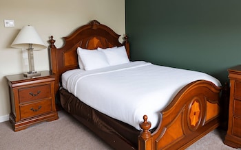 Suite, 1 King Bed, Non Smoking