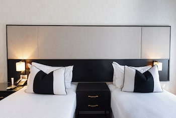 Standard Room, 2 Twin Beds, Garden View (STANDARD TWIN)