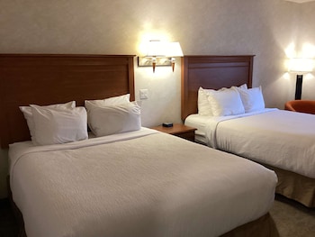 Standard Room, 2 Queen Beds, Non Smoking