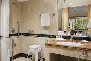 Premium Partial Sea View Room