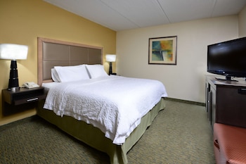 King Study, 1 King Bed with Sofa bed, Non Smoking