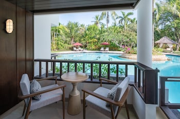 Deluxe Studio, 2 Double Beds, Pool Access, Lagoon View (Lagoon Access)
