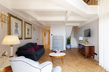 Duplex, Sea View (Prestige)